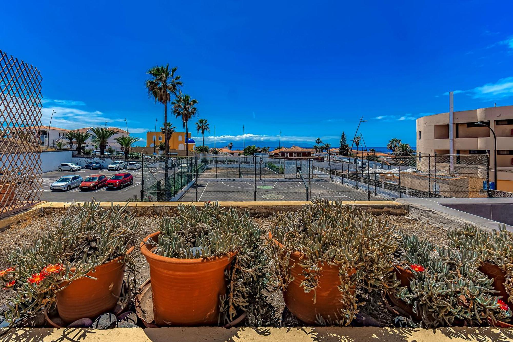 Newly Renovated Studio 2 Min From Playa La Arena Puerto de Santiago  Exterior foto